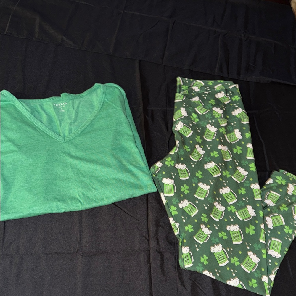 Torrid Classic Fit Green Top